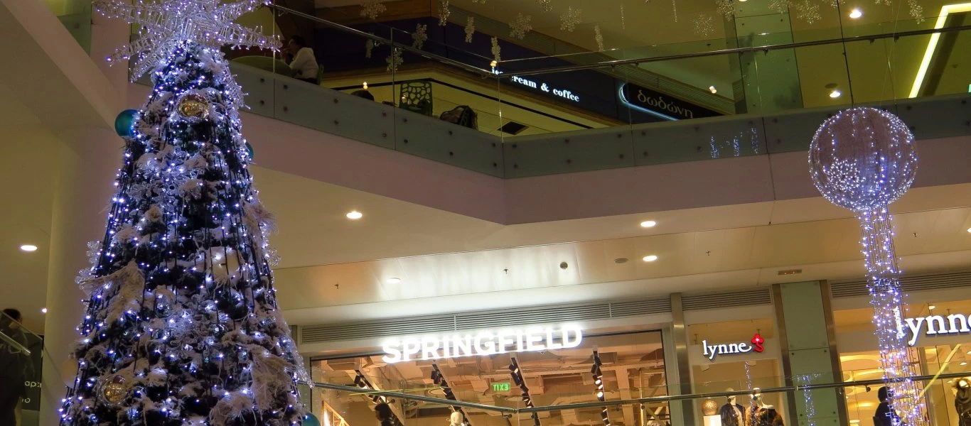 Ανοικτά (και) σήμερα τα μαγαζιά - Αυτό είναι το εορταστικό ωράριο